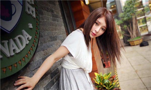 太谷想找一个女性生孩子给报酬-｛找个女人生孩子多少钱｝